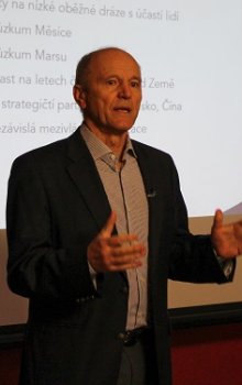 Ředitel CSO, Jan Kolář, zhodnotil dopady Ministerské rady ESA 2014 na budoucí vývoj čeké kosmonautiky.