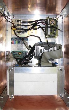 View inside the experimental device.